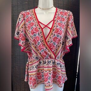 Monteau Women’s Vintage Bohemian Wrap Top
Size: XL
Color: Red, Blue, White
